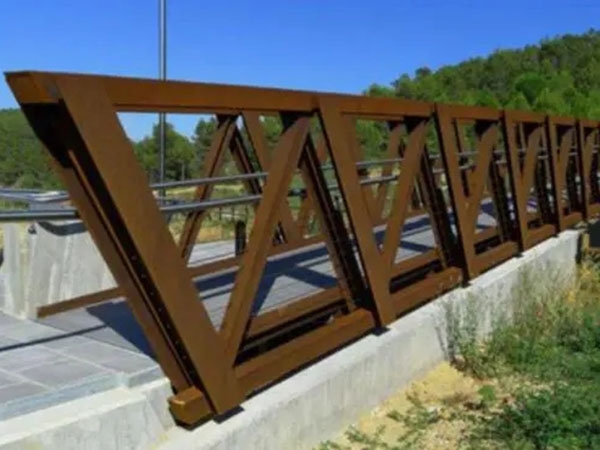 耐候鋼橋